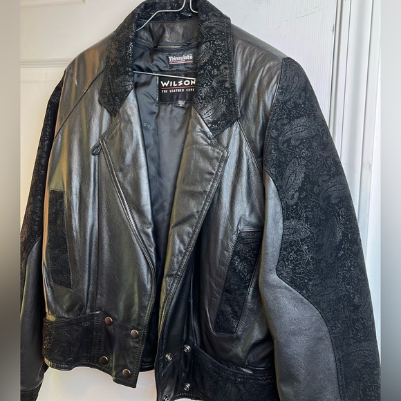 Vintage Wilson’s Leather Jacket All Black Floral Print - Picture 4 of 8